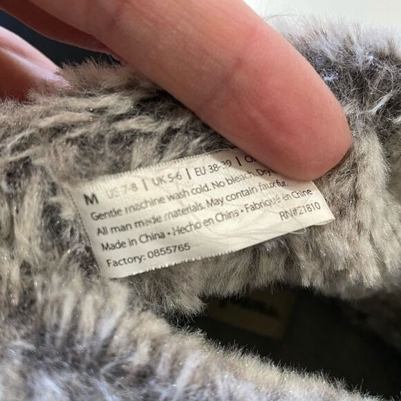 Dearfoams Slipper Booties in Women's Sz 7 8 Gray Knit - Picture 5 of 7